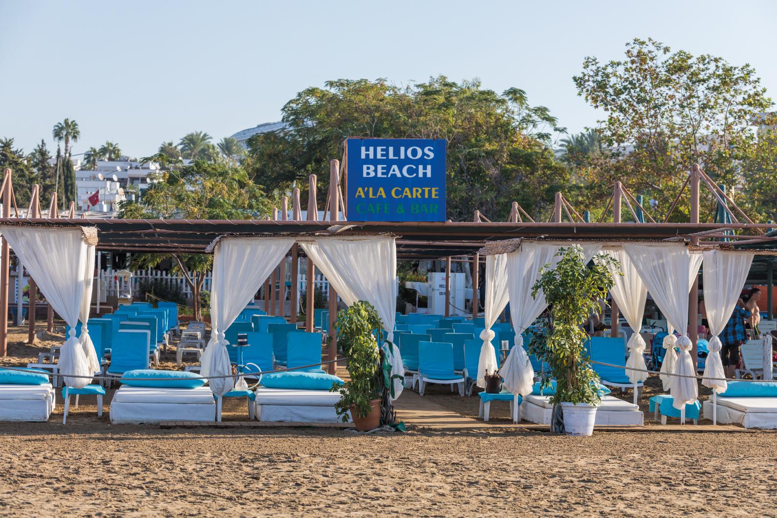 Helios Hotel Side Exterior photo
